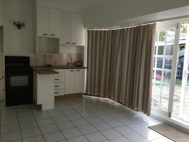 To Let 1 Bedroom Property for Rent in Constantia Western Cape